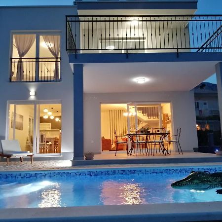 Villa Fidelissima Kaštela エクステリア 写真
